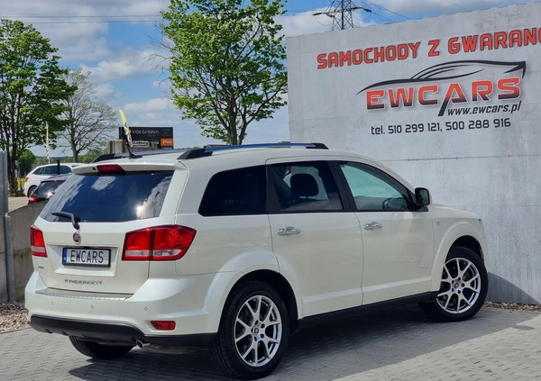 Fiat Freemont cena 45900 przebieg: 146000, rok produkcji 2014 z Nowogard małe 704